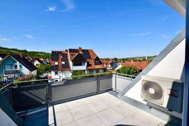 Studio zur Miete 1.188 € 2 Zimmer 66 m² Dachgeschoss, 2. Geschoss frei ab sofort Sterntalerweg Heidingsfeld Würzburg 97084