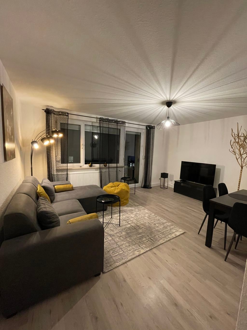 Wohnung zur Miete Wohnen auf Zeit 2.250 € 3 Zimmer 66 m²<br/>Wohnfläche ab sofort<br/>Verfügbarkeit Nassauer Straße Wahlbezirk 03 Bad Homburg vor der Höhe 61348