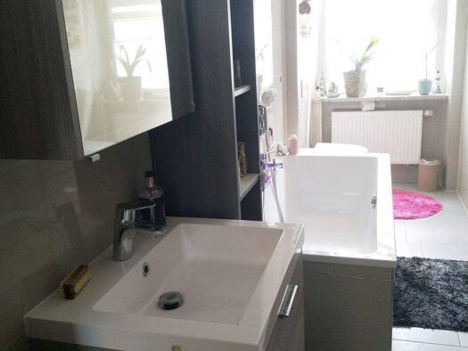 Haus zum Kauf 98.000 € 460 m² 340 m² Grundstück frei ab sofort Elsterberg 07985