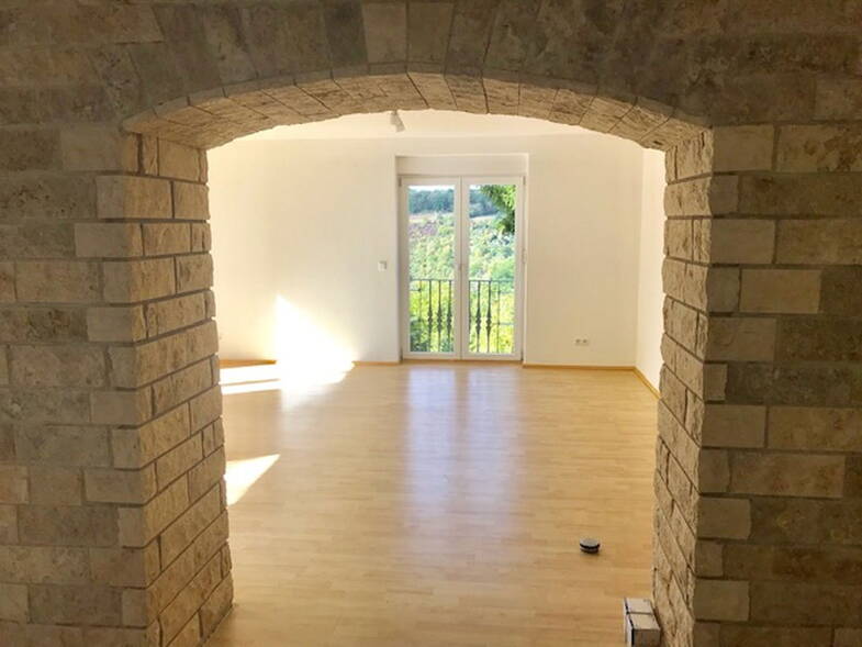 Terrassenwohnung zur Miete 980 € 3 Zimmer 92 m² 1. Geschoss frei ab 01.09.2025 Unterdürrbach Würzburg 97080