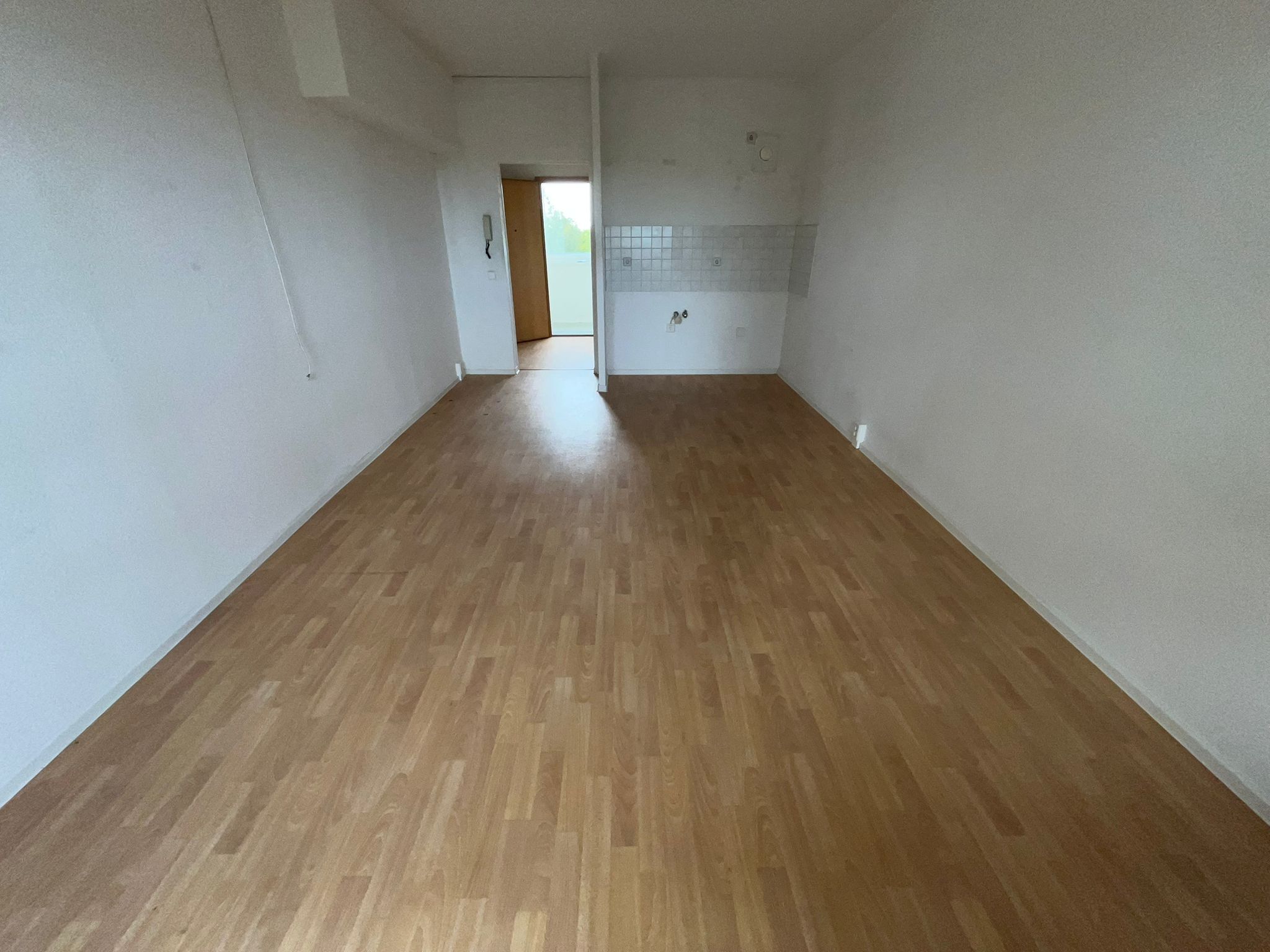 Wohnung zur Miete 199 € 1 Zimmer 32 m²<br/>Wohnfläche 1.<br/>Geschoss Dortmunder Straße 3 Neuplanitz 552 Zwickau 08062