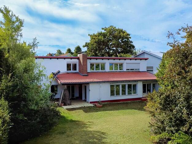 Villa zum Kauf provisionsfrei 1.100.000 € 5 Zimmer 210 m² 1.451 m² Grundstück Am Kirschberg 29 Herrnsheim Worms 67550
