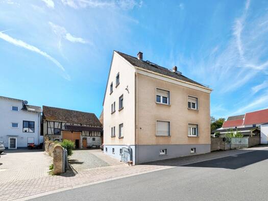Haus zum Kauf 429.000 € 7 Zimmer 169,1 m² 892 m² Grundstück Bahnhofsviertel Frankfurt am Main 60329