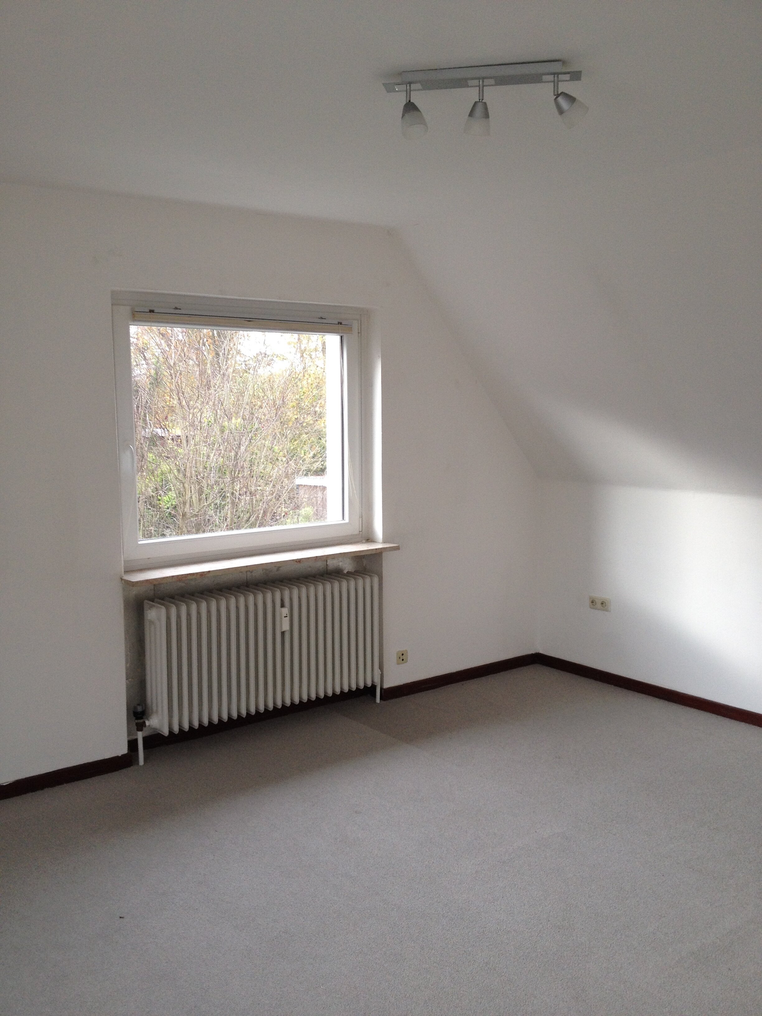 Wohnung zur Miete 499 € 2 Zimmer 52 m²<br/>Wohnfläche 1.<br/>Geschoss 01.02.2025<br/>Verfügbarkeit Ahrensbök Ahrensbök 23623