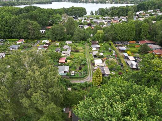 Grundstück zum Kauf 895.000 € 8.645 m² Grundstück frei ab sofort Dorfstraße Krebsförden Schwerin 19061