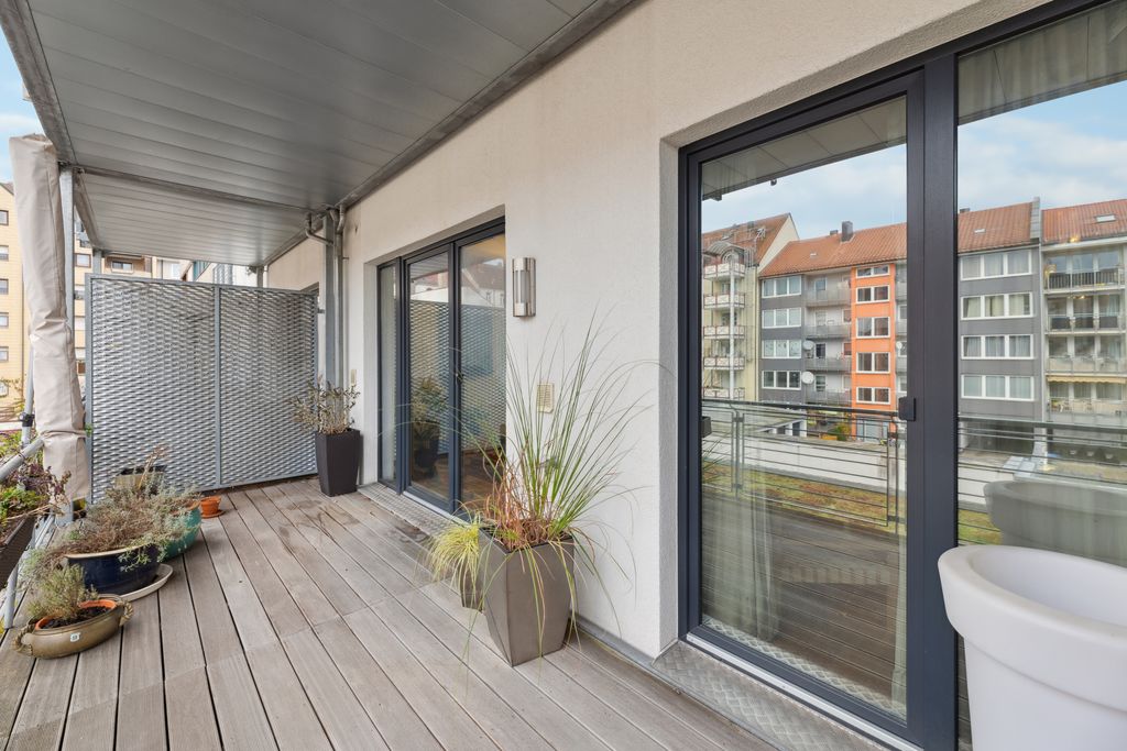 Wohnung zum Kauf 325.000 € 2 Zimmer 77,7 m²<br/>Wohnfläche 1.<br/>Geschoss ab sofort<br/>Verfügbarkeit Südstadt 31 Fürth 90763