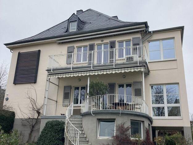 Einfamilienhaus zum Kauf provisionsfrei 1.000.000 € 10 Zimmer 279 m² 1.066 m² Grundstück Limburg Limburg 65549