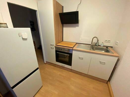 Wohnung zur Miete 274 € 3 Zimmer 54,5 m² 5. Geschoss frei ab 01.04.2026 Am Himmelreich 54 Suhl 98527