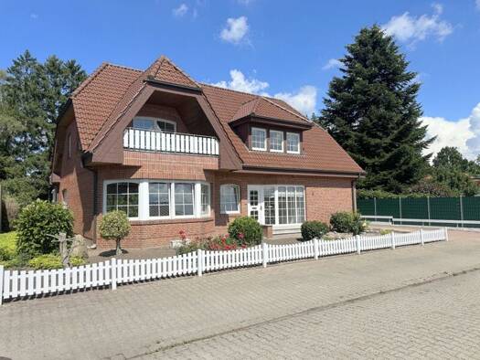 Haus zum Kauf 349.000 € 8 Zimmer 200 m² 649 m² Grundstück Emmeln Haren 49733
