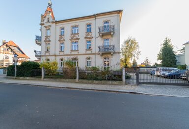 Wohnung zum Kauf 242.000 € 3 Zimmer 83 m² EG frei ab sofort Karl-May-Straße 2 Radebeul 01445