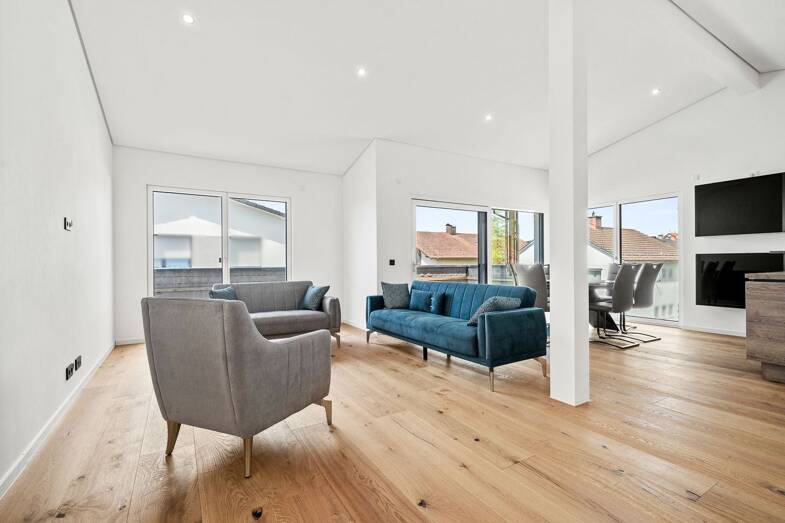 Penthouse zum Kauf 629.900 € 4,5 Zimmer 121,7 m² 2. Geschoss Ehingen Ehingen (Donau) 89584