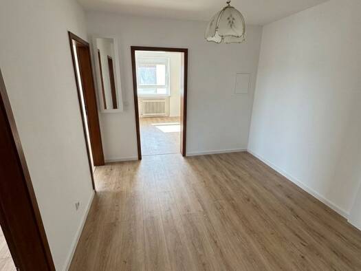 Wohnung zur Miete 1.000 € 3 Zimmer 75 m² Geschoss EG/3 frei ab 01.09.2026 Asbach-Bäumenheim 86663