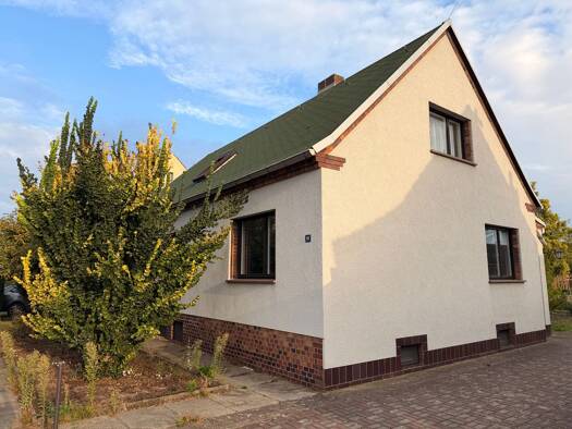 Einfamilienhaus zum Kauf provisionsfrei 225.000 € 3 Zimmer 115 m² 1.460 m² Grundstück Finsterwalde Finsterwalde 03238