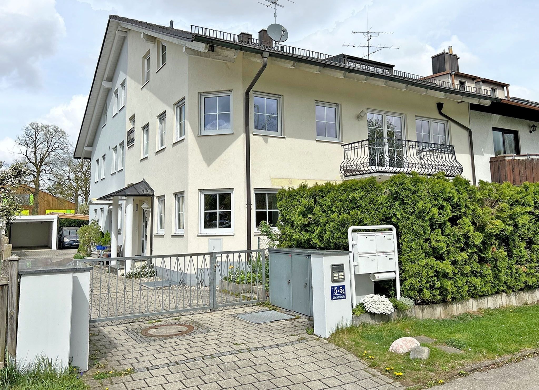 Doppelhaushälfte zum Kauf 1.390.000 € 6 Zimmer 160 m²<br/>Wohnfläche 270 m²<br/>Grundstück Lincolnstr. 5 Obergiesing München 81549