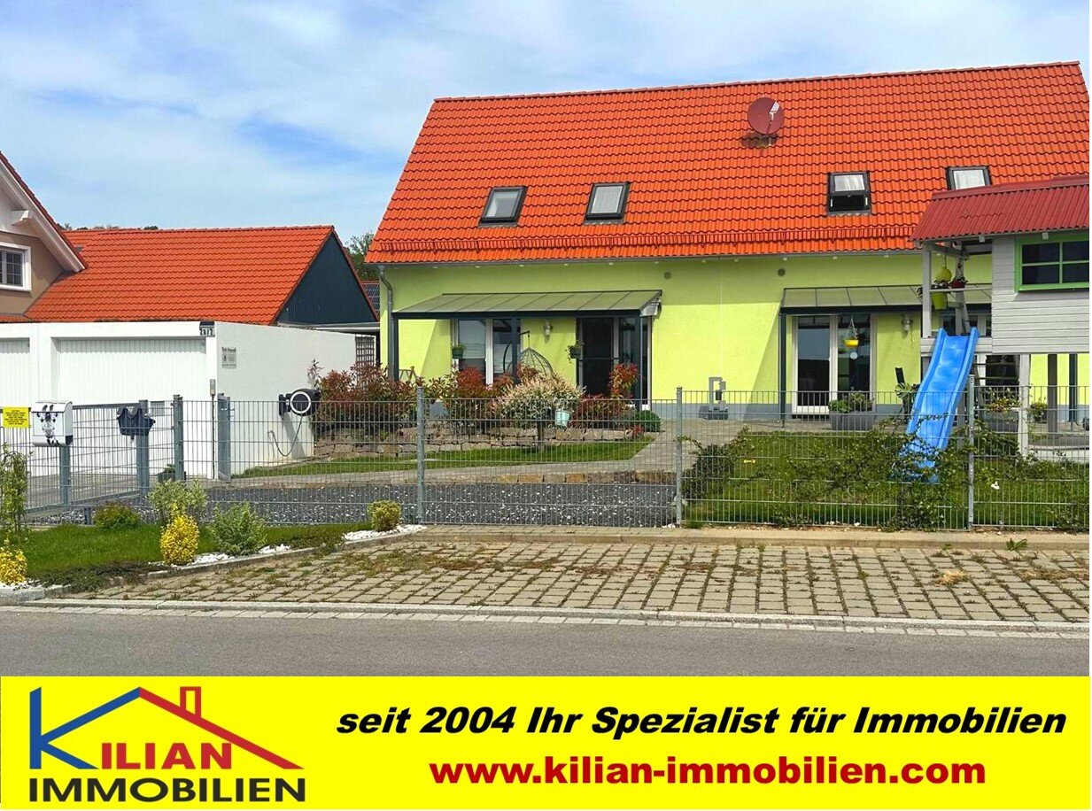 Mehrfamilienhaus zum Kauf 799.000 € 6 Zimmer 198 m²<br/>Wohnfläche 602 m²<br/>Grundstück ab sofort<br/>Verfügbarkeit Poppenreuth Kammerstein 91126