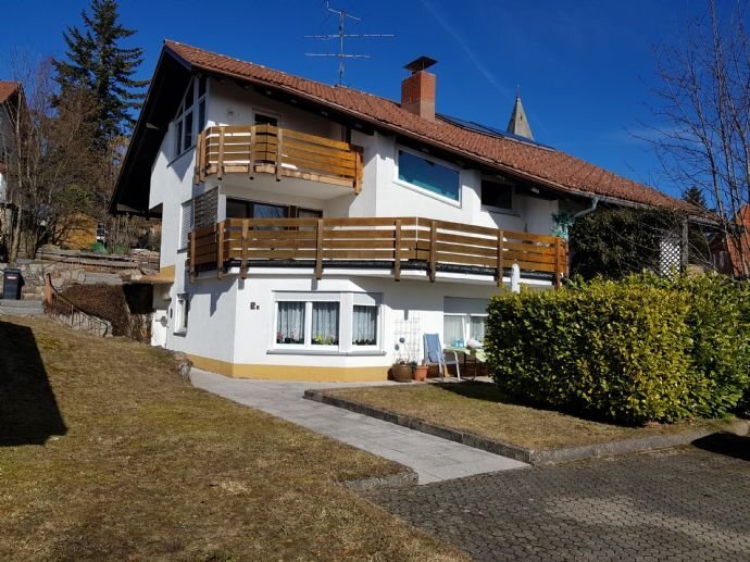 Einfamilienhaus zum Kauf als Kapitalanlage geeignet 550.000 € 9 Zimmer 229 m²<br/>Wohnfläche 778 m²<br/>Grundstück Bonndorf Bonndorf im Schwarzwald 79848