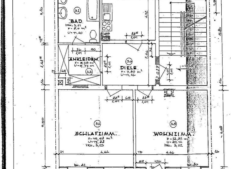 Wohnung zur Miete 360 € 2,5 Zimmer 80,6 m² August Bebel Straße 119 Preißelpöhl Plauen 08525