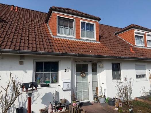 Reihenhaus zum Kauf 189.000 € 4 Zimmer 92 m² 268,4 m² Grundstück Langen Geestland 27607