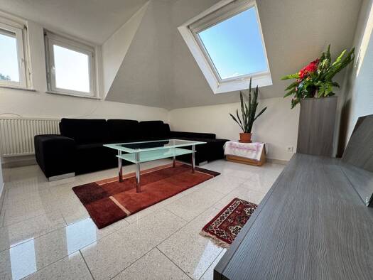 Wohnung zur Miete 1.000 € 3 Zimmer 72 m² Geschoss 3/3 frei ab sofort Bad Cannstatt Bad Cannstatt 70372