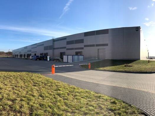 Lagerhalle zur Miete - Erstbezug provisionsfrei 3.501 m² Lagerfläche Malacky 90101