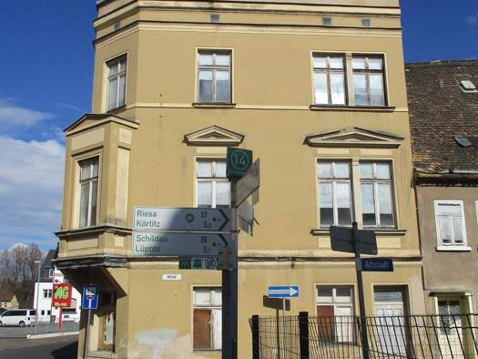 Mehrfamilienhaus zum Kauf 75.000 € 9 Zimmer 240 m² 553 m² Grundstück frei ab sofort Wurzen 04808