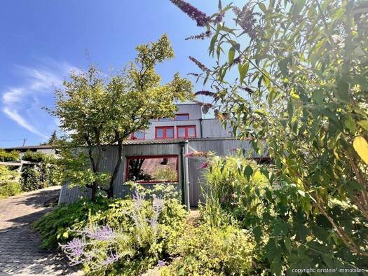 Einfamilienhaus zum Kauf 749.000 € 8,5 Zimmer 200,3 m² 1.371 m² Grundstück Mutschelbach Karlsbad 76307