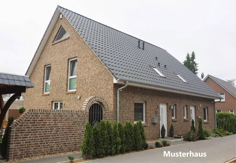 Doppelhaushälfte zum Kauf provisionsfrei 379.900 € 4 Zimmer 121 m² 400 m² Grundstück frei ab 01.04.2026 Bismarckstraße 15 Schwarzenbek 21493