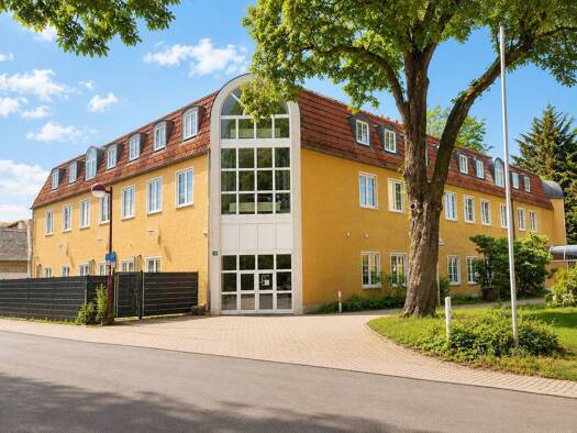Mehrfamilienhaus zur Miete 24.000 € 69 Zimmer 1.843 m² 1.250 m² Grundstück Krakauer Straße 49 Markranstädt Markranstädt 04420