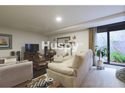 Haus zum Kauf 1.085.000 € 4 Zimmer 337 m² >Calle Miguel López de Legazpi > Boadilla del Monte 28660