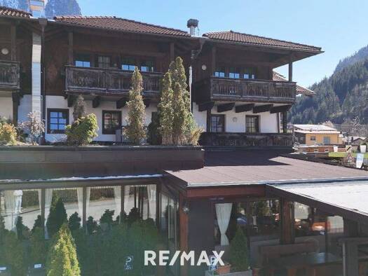 Restaurant zum Kauf 1.650.000 € 559,2 m² Gastrofläche 1.112 m² Grundstück Oetz 6433