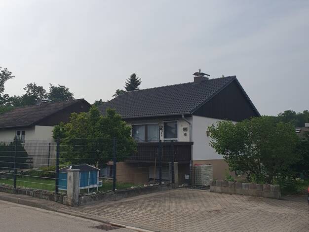 Einfamilienhaus zum Kauf 360.000 € 5 Zimmer 120 m² 593 m² Grundstück Nattheim 89564