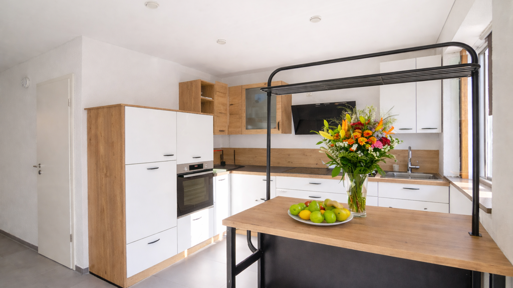 Terrassenwohnung zum Kauf 411.000 € 4 Zimmer 101 m² 1. Geschoss frei ab 01.05.2026 Neuenbürg 75305