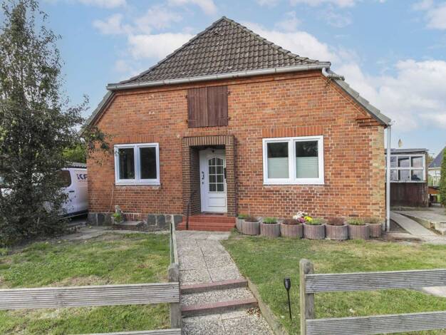 Einfamilienhaus zum Kauf 249.000 € 3 Zimmer 129,3 m² 763,3 m² Grundstück Breitenfelde 23881