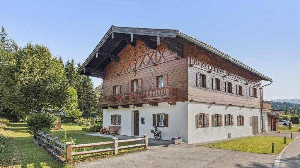 Mehrfamilienhaus zum Kauf 1.150.000 € 10,5 Zimmer 310,9 m² 2.846 m² Grundstück Groißenbach Reit im Winkl 83242