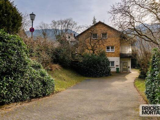 Mehrfamilienhaus zum Kauf 920.000 € 11,5 Zimmer 277 m² 1.985 m² Grundstück Schweighof Badenweiler 79410