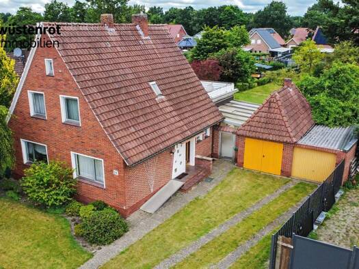 Einfamilienhaus zum Kauf 239.000 € 8 Zimmer 135 m² 1.504 m² Grundstück Völlenerkönigsfehn Westoverledingen 26810