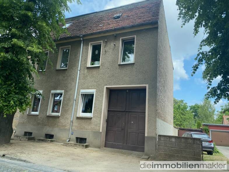 Mehrfamilienhaus zum Kauf 179.000 € 5 Zimmer 146 m² 770 m² Grundstück Luckauer Chaussee 45 Dahme Dahme/Mark 15936