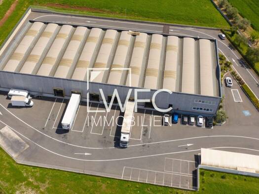 Lagerhalle zur Miete 1.861 m² Lagerfläche teilbar ab 1.132 m² Möglingen 71696