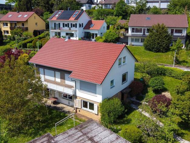 Einfamilienhaus zum Kauf provisionsfrei 695.000 € 8 Zimmer 180 m² 630 m² Grundstück Oberensingen Nürtingen 72622