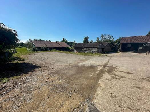 Grundstück zum Kauf 260.000 € 409 m² Grundstück Bad Endorf Bad Endorf 83093