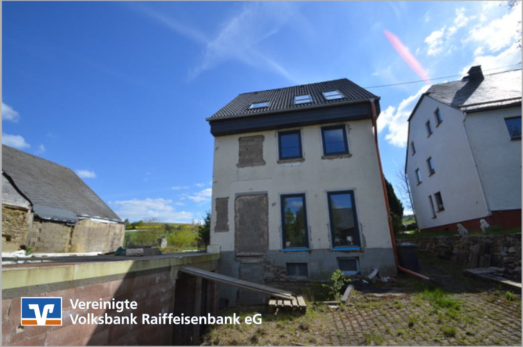 Einfamilienhaus zum Kauf 6 Zimmer 207 m²<br/>Wohnfläche 1.499 m²<br/>Grundstück Kommen 54472