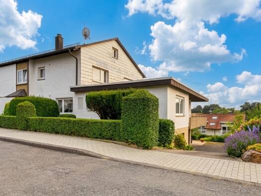 Mehrfamilienhaus zum Kauf 447.000 € 12 Zimmer 245 m² 1.136 m² Grundstück Aglasterhausen Aglasterhausen 74858