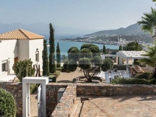 Villa zum Kauf 1.900.000 € 6 Zimmer 212 m² 2.200 m² Grundstück 1675937 1675937 Municipality of Agios Nikolaos 72100