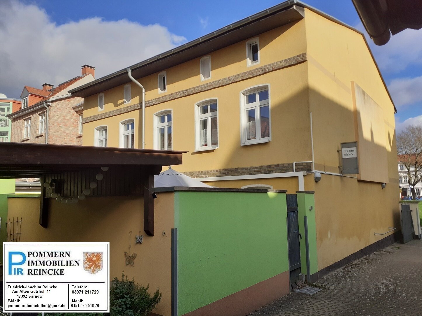 Mehrfamilienhaus zum Kauf provisionsfrei 279.000 € 16 Zimmer 435 m²<br/>Wohnfläche 726 m²<br/>Grundstück ab sofort<br/>Verfügbarkeit Heilig-Geist-Straße 8 Anklam Anklam 17389