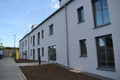 Wohnung zur Miete - Erstbezug 1.543 € 4 Zimmer 117 m² 1. Geschoss An den Fichtenäckern 10 Veitshöchheim Veitshöchheim 97209