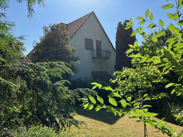 Einfamilienhaus zur Miete 3.500 € 6 Zimmer 275 m² 1.100 m² Grundstück Weiherhof Zirndorf 90513