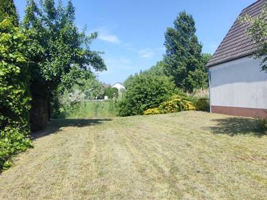 Einfamilienhaus zum Kauf 275.900 € 6 Zimmer 135 m² 547 m² Grundstück frei ab sofort Brand Eckental 90542