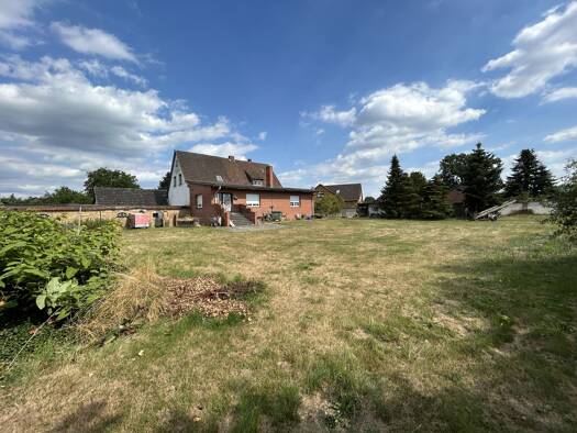 Einfamilienhaus zum Kauf 450.000 € 260 m² 3.058 m² Grundstück Berkhof Wedemark 30900