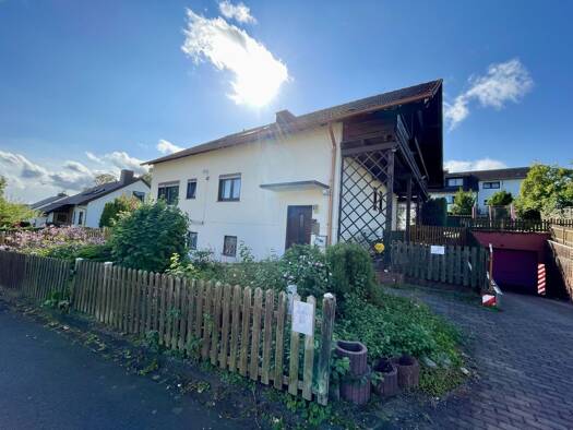 Einfamilienhaus zum Kauf 320.000 € 5 Zimmer 183 m² 1.057 m² Grundstück Dörnberg Habichtswald / Dörnberg 34317