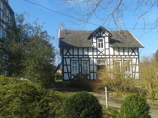 Mehrfamilienhaus zum Kauf 310.000 € 15 Zimmer 450 m² 5.198 m² Grundstück Mehren 57635